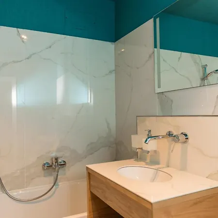 Apartmenthaus Am Dom Junior Mit Parkplatz Apartment