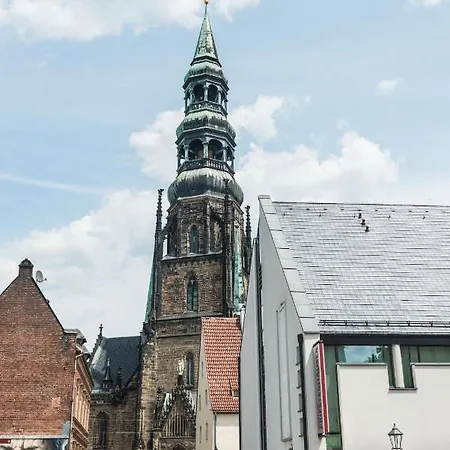 Apartmenthaus Am Dom Junior Mit Parkplatz Apartment *