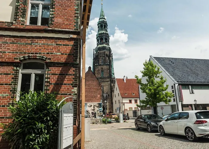 Apartmenthaus Am Dom Junior Mit Parkplatz Apartmán *
